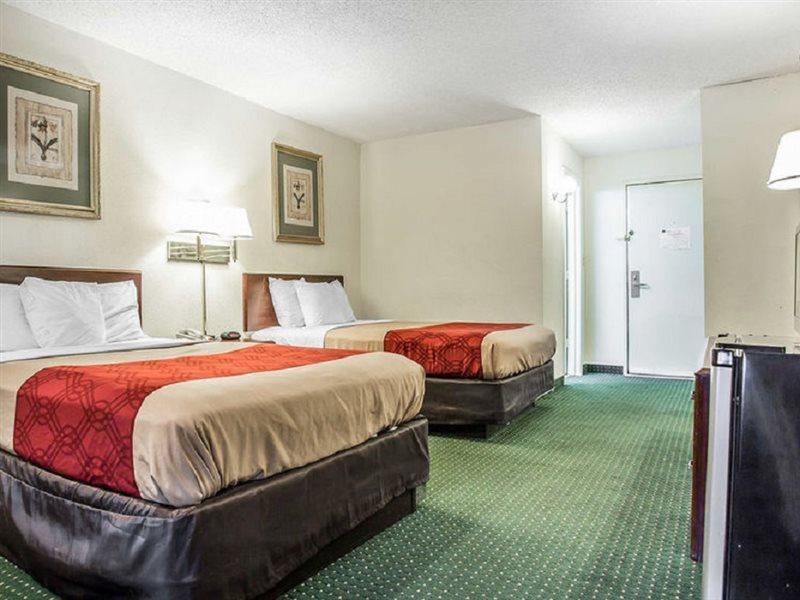 Econo Lodge Inn And Suites Dentsville Εξωτερικό φωτογραφία